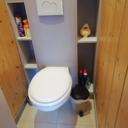 Maisonette Chaleureuse Entre Lac Et Montagnes Hébergement de vacances